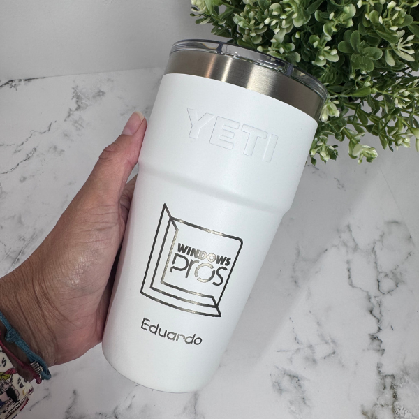 20 Oz Cup. Customized Name/ Logo. Business Cup. Corporative Gift.