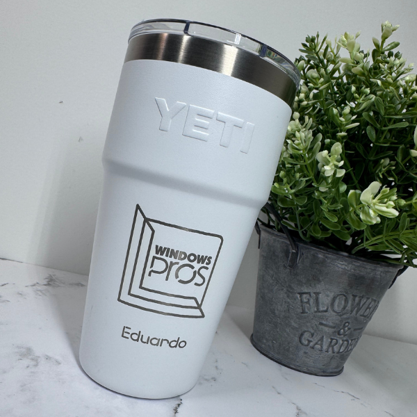 20 Oz Cup. Customized Name/ Logo. Business Cup. Corporative Gift.