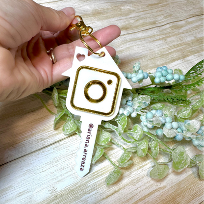 Realtor Keychain, Real Estate Keychain, Realtor Social media.