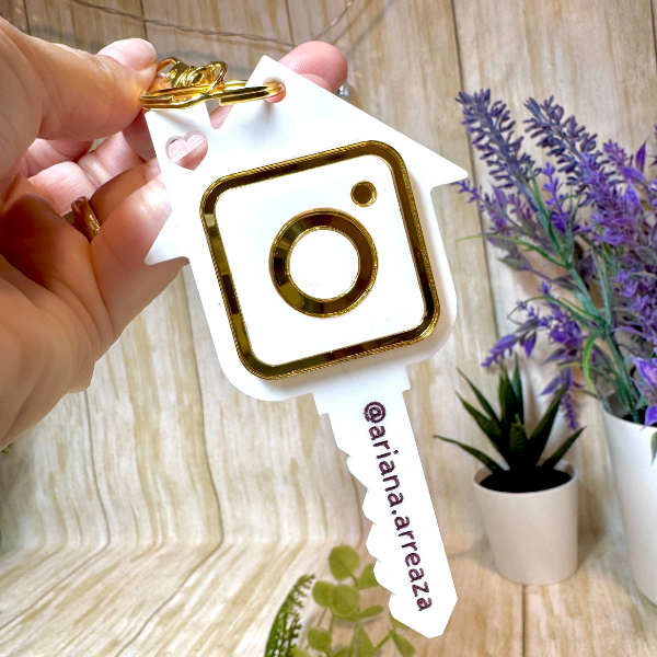 Realtor Keychain, Real Estate Keychain, Realtor Social media.
