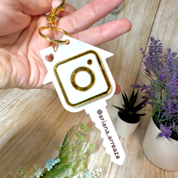 Realtor Keychain, Real Estate Keychain, Realtor Social media.