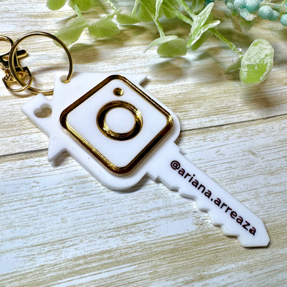 Realtor Keychain, Real Estate Keychain, Realtor Social media.